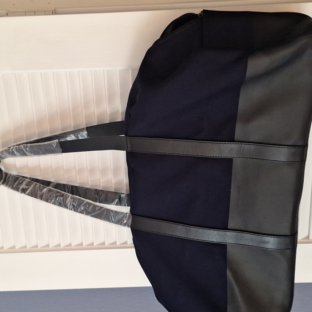 Everlane New The Dipped Weekender Duffle Bag Navy/black Large Twill - Picture 13 of 15